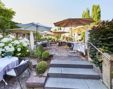 Garten-Restaurant im Sommer Hotel Die Reichsstadt